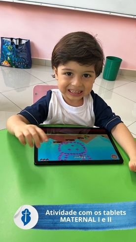Atividade com os tablets - Maternal I e II So Paulo da Cruz